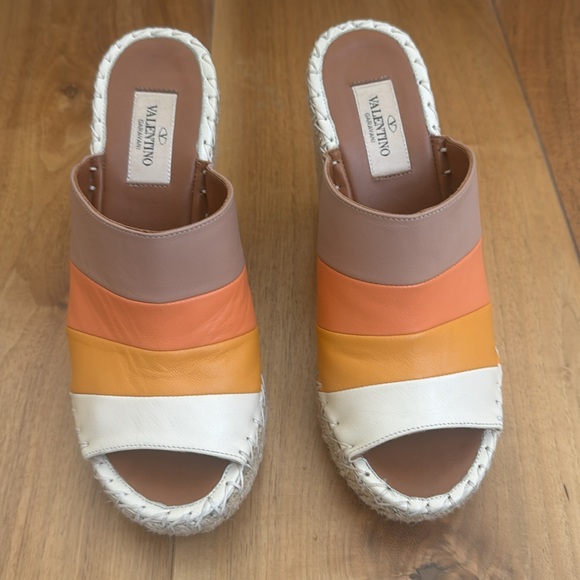 Valentino Espadrille Wedges size 37 neutrals - Picture 2 of 9